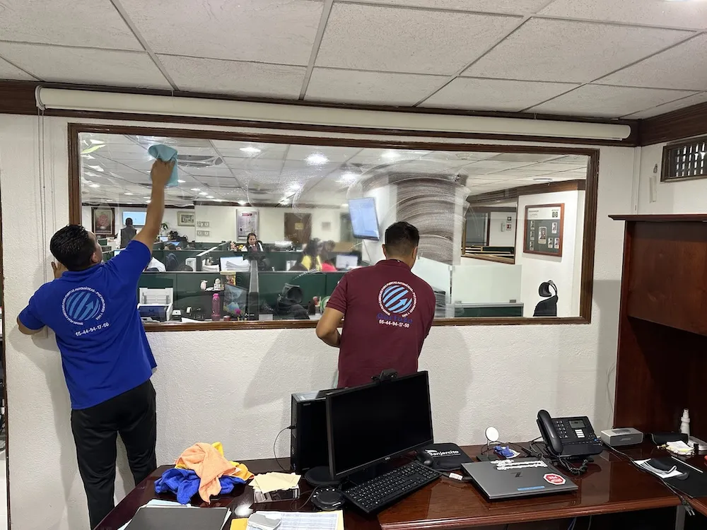 Proyecto Proyecto Banjercito Smart Film - Smart Film (PDLC) - Foto 3