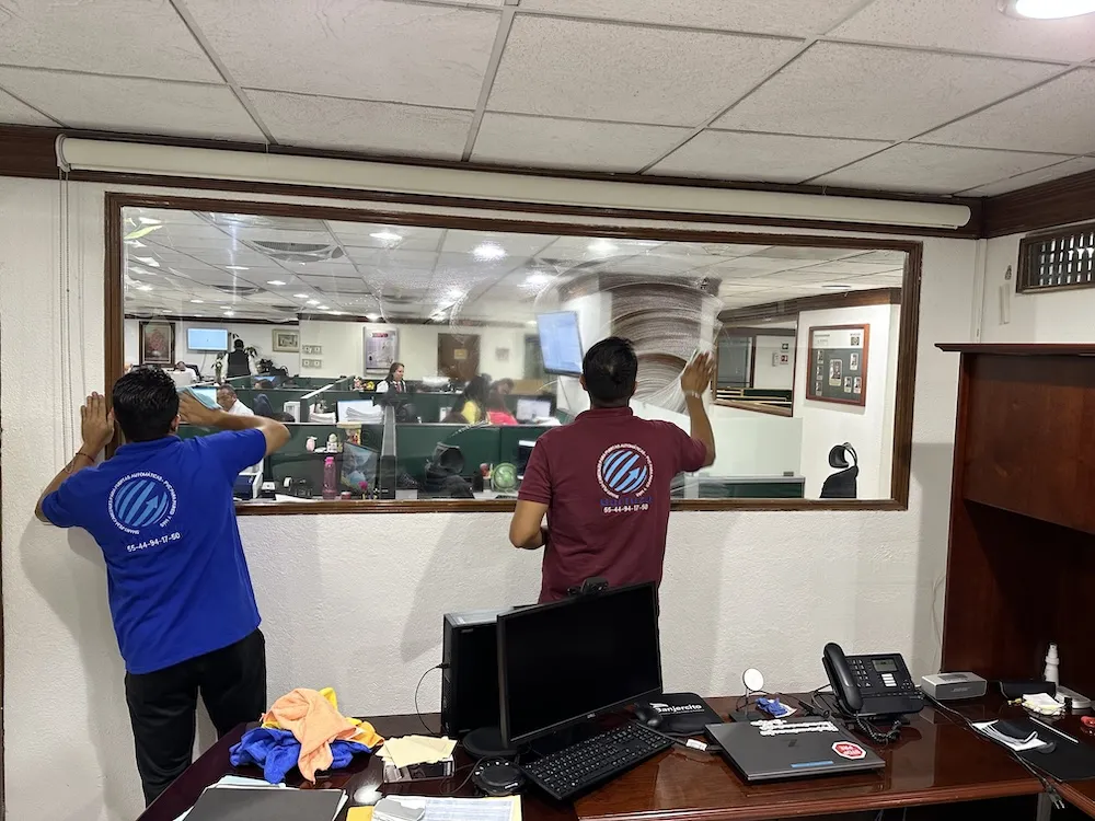 Proyecto Proyecto Banjercito Smart Film - Smart Film (PDLC) - Foto 4