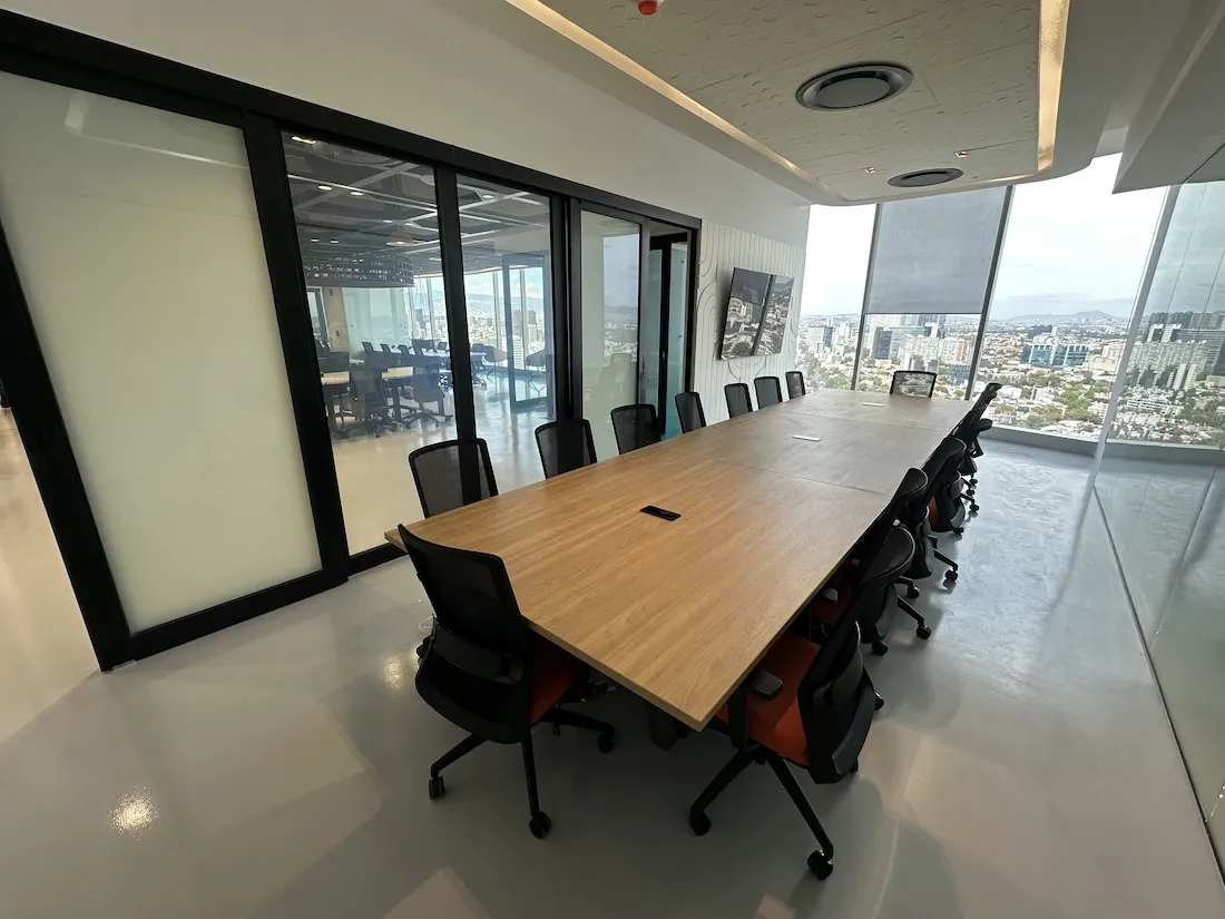 Proyecto Proyecto Bitso Torre Diana Sala Juntas Principal - Smart Film (PDLC) - Foto 12