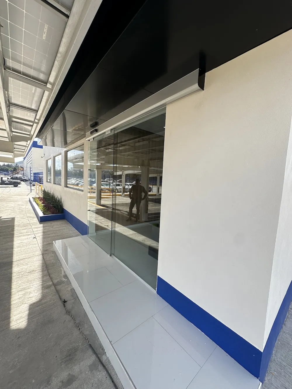 Proyecto Proyecto Brulagsa Puerta Automatica - Smart Film (PDLC) - Foto 6