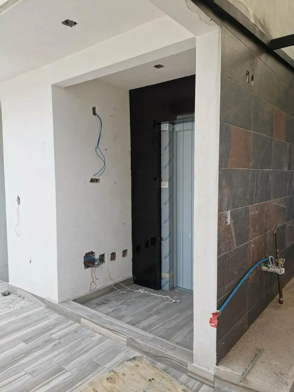 Proyecto Proyecto Elevador Residencial Puerta Automatica - Smart Film (PDLC) - Foto 3