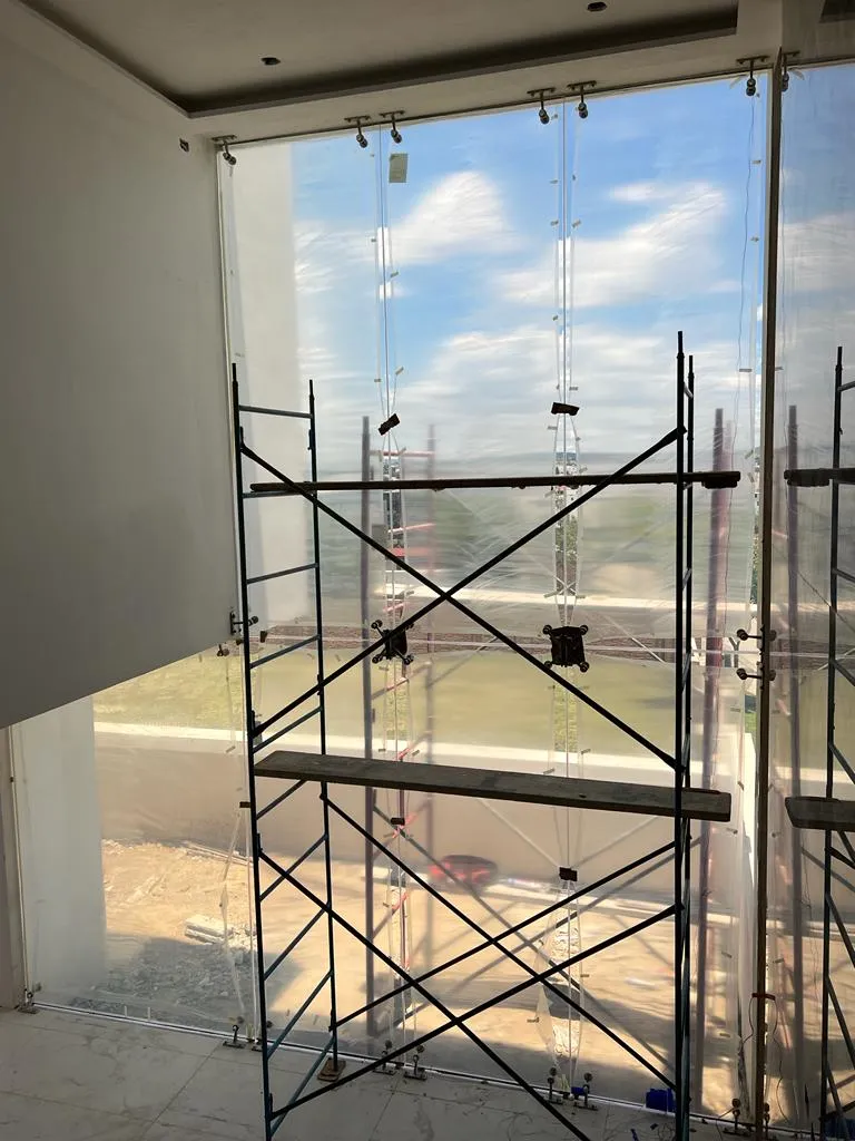 Proyecto Proyecto Fachada Principal Smart Film - Smart Film (PDLC) - Foto 6