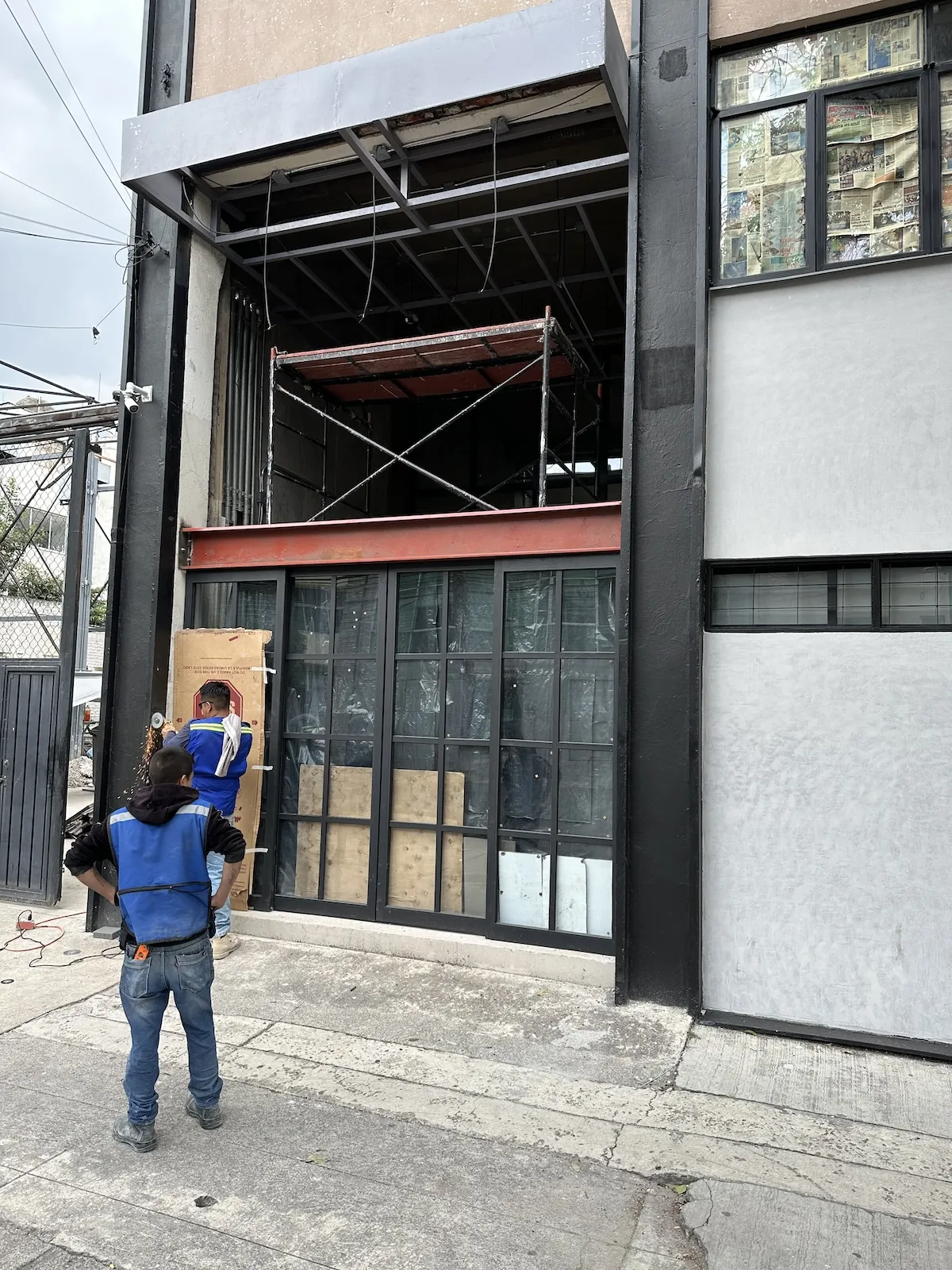 Proyecto Proyecto Fachada Tehuantepec Cdmx Puertas Automaticas - Smart Film (PDLC) - Foto 15