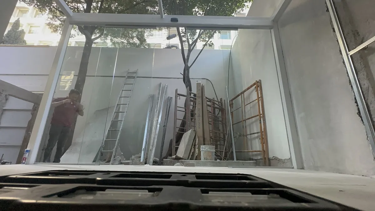 Proyecto Proyecto Karl Storz Endoskope Puerta Automatica - Smart Film (PDLC) - Foto 13