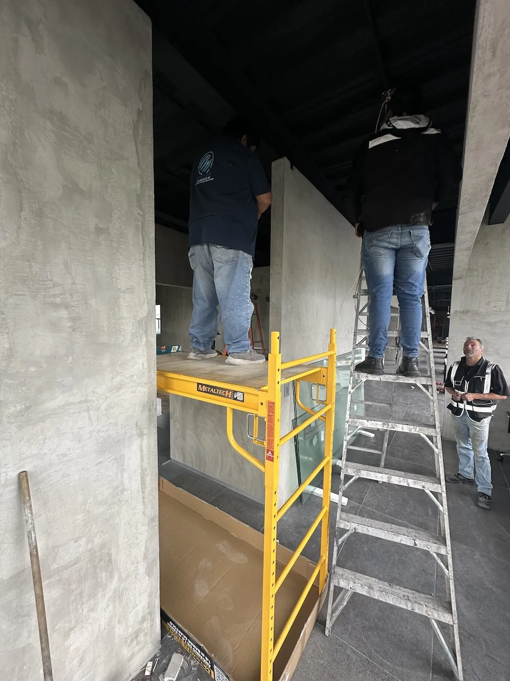 Proyecto Proyecto Keep On Moving Prado Norte Cdmx Puertas Automaticas - Smart Film (PDLC) - Foto 3