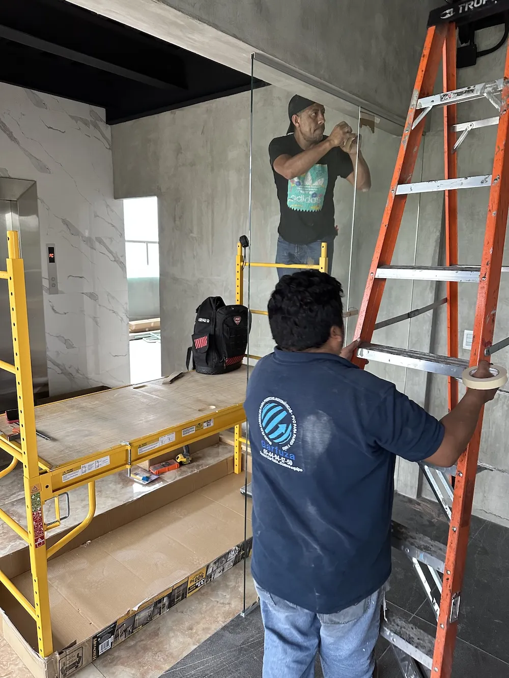 Proyecto Proyecto Keep On Moving Prado Norte Cdmx Puertas Automaticas - Smart Film (PDLC) - Foto 6