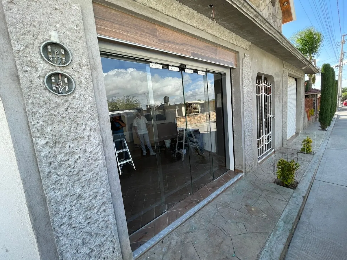 Proyecto Proyecto Mini Super Guanajuato Puerta Automatica - Smart Film (PDLC) - Foto 4