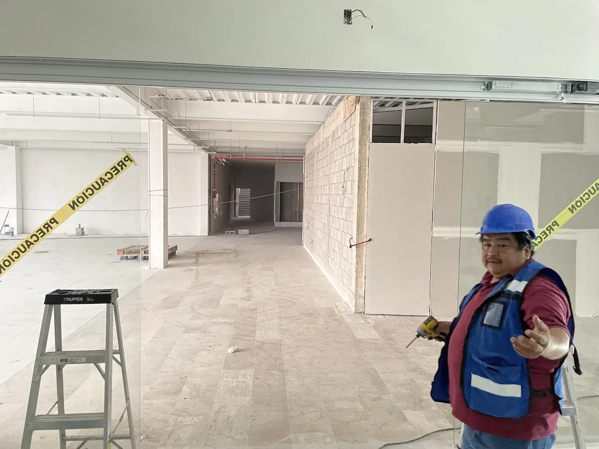 Proyecto Proyecto Plaza Comercial Dr Valenzuela Cdmx Puerta Automatica - Smart Film (PDLC) - Foto 8