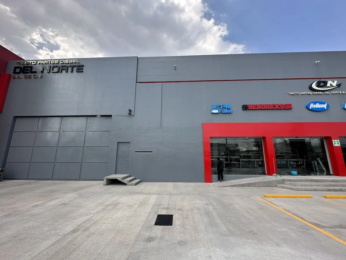 Proyecto Proyecto Refaccionaria Del Norte Puertas Automaticas - Smart Film (PDLC) - Foto 11