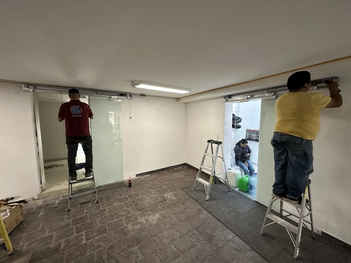 Proyecto Proyecto Residencial Lindavista Puertas Automaticas - Smart Film (PDLC) - Foto 7