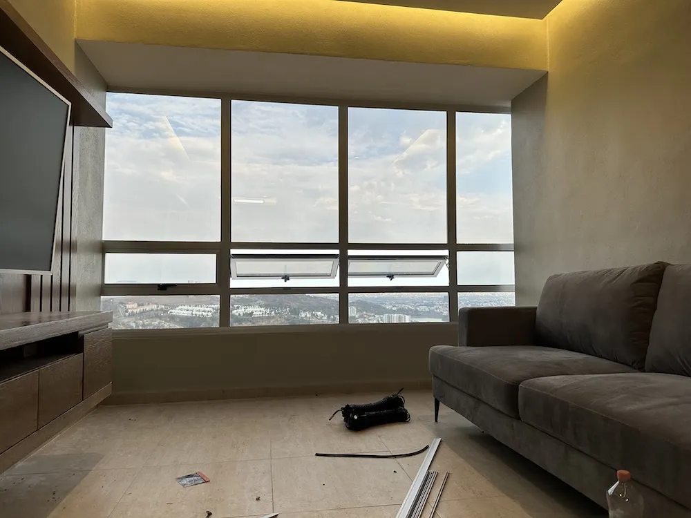 Proyecto Proyecto Residencial Sala Triada Smart Film - Instalación de Smart Film (PDLC) por Comercializadora Garfuza