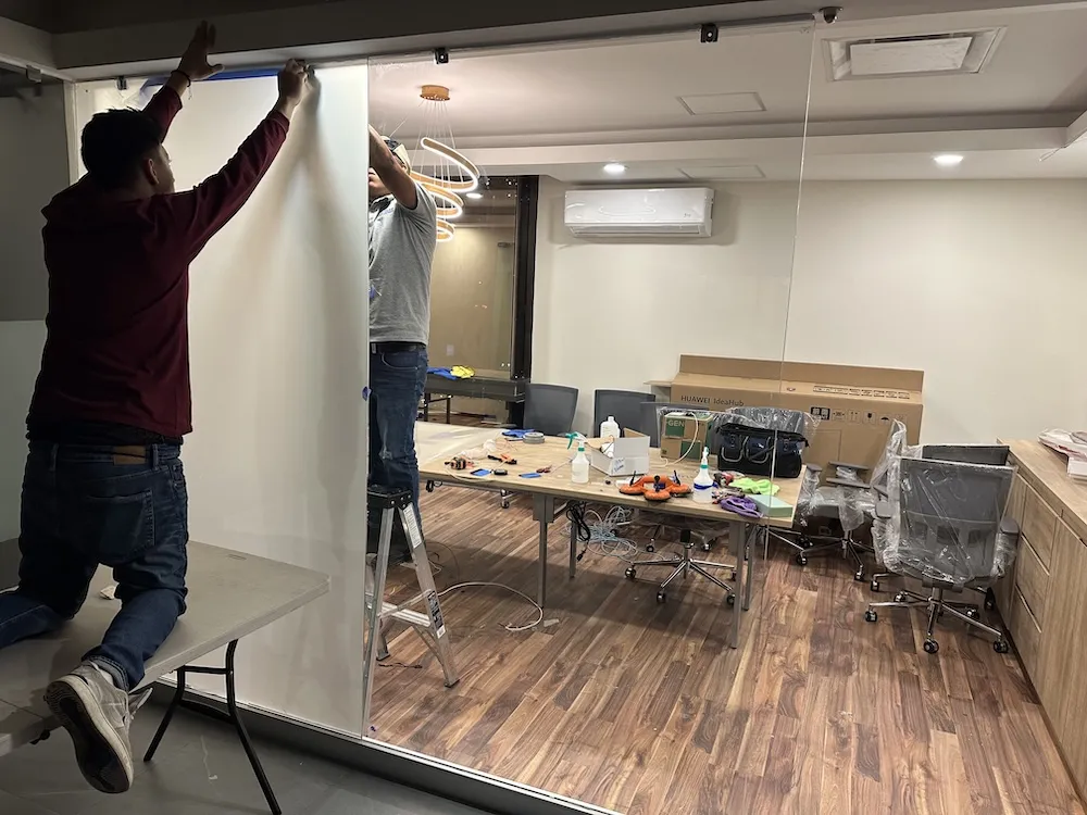 Proyecto Proyecto Sala De Juntas 2 Solidfarma Smart Film - Smart Film (PDLC) - Foto 5