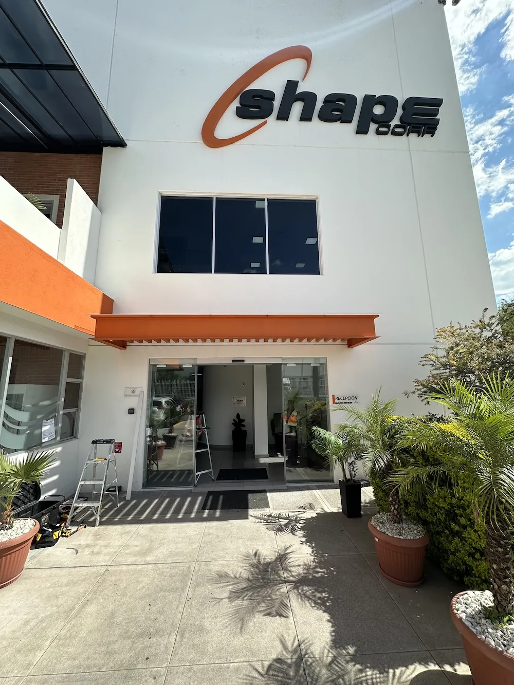 Proyecto Proyecto Shape Corp Queretaro Puertas Automaticas - Smart Film (PDLC) - Foto 15