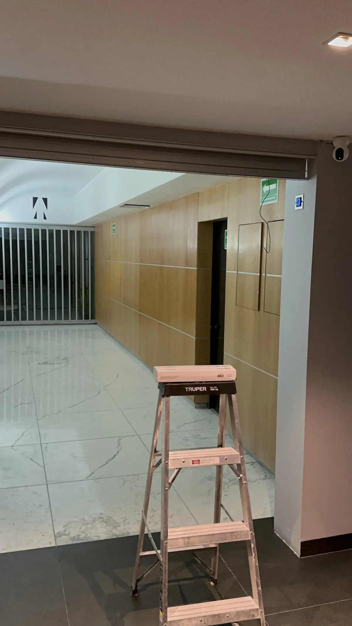 Proyecto Proyecto Torre Palmas Puerta Automatica - Smart Film (PDLC) - Foto 6