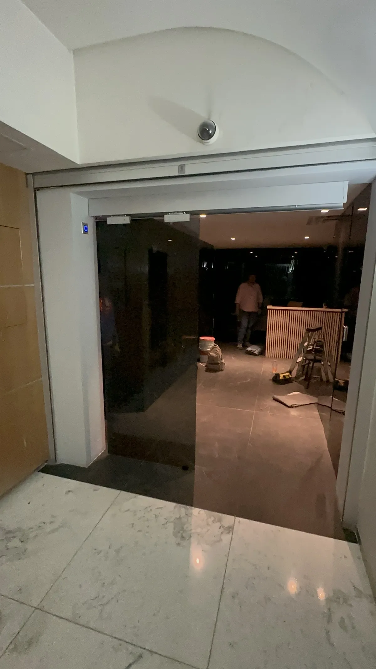 Proyecto Proyecto Torre Palmas Puerta Automatica - Smart Film (PDLC) - Foto 7