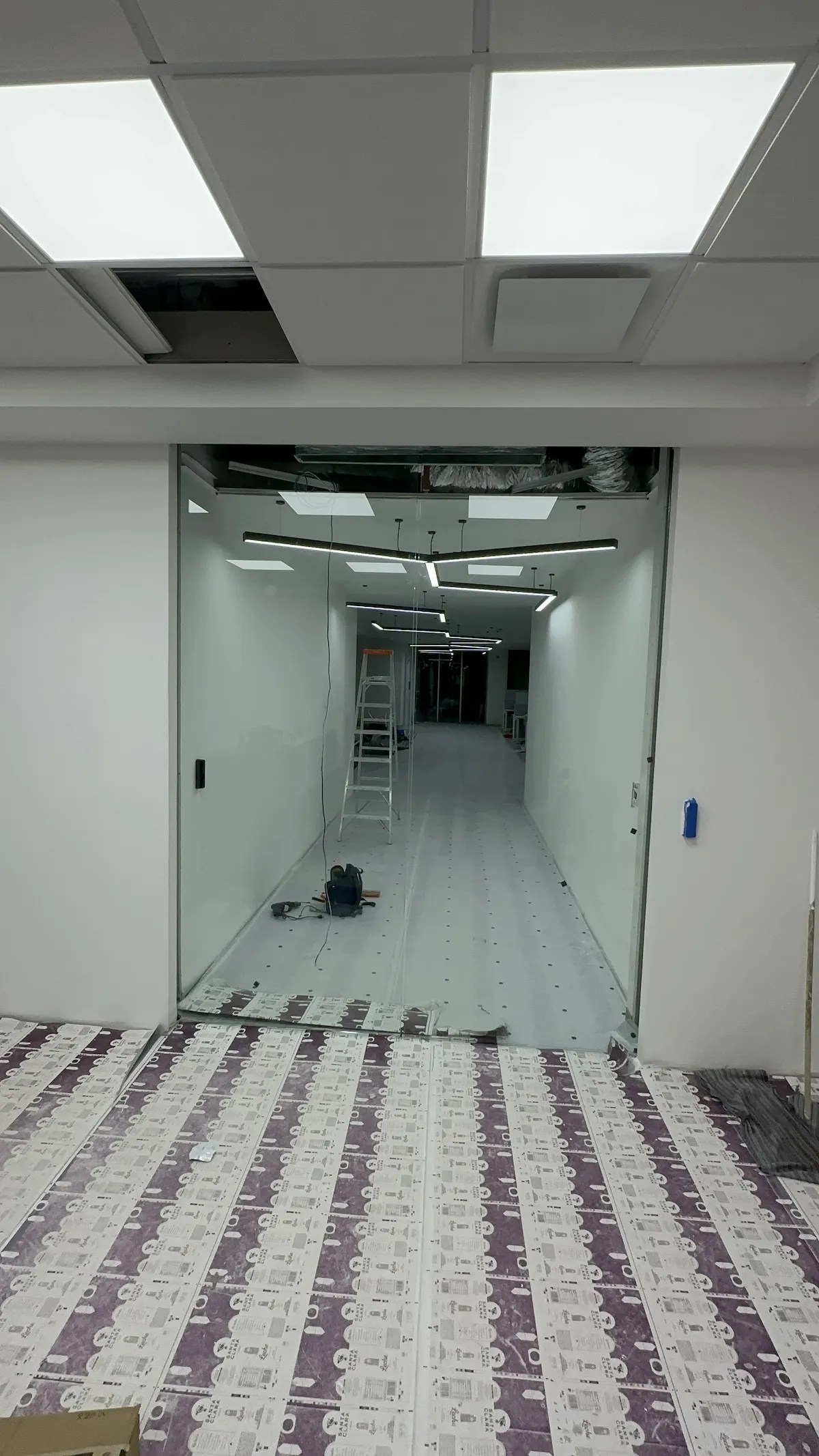 Proyecto Proyecto Toyota Puerta Automatica - Smart Film (PDLC) - Foto 17