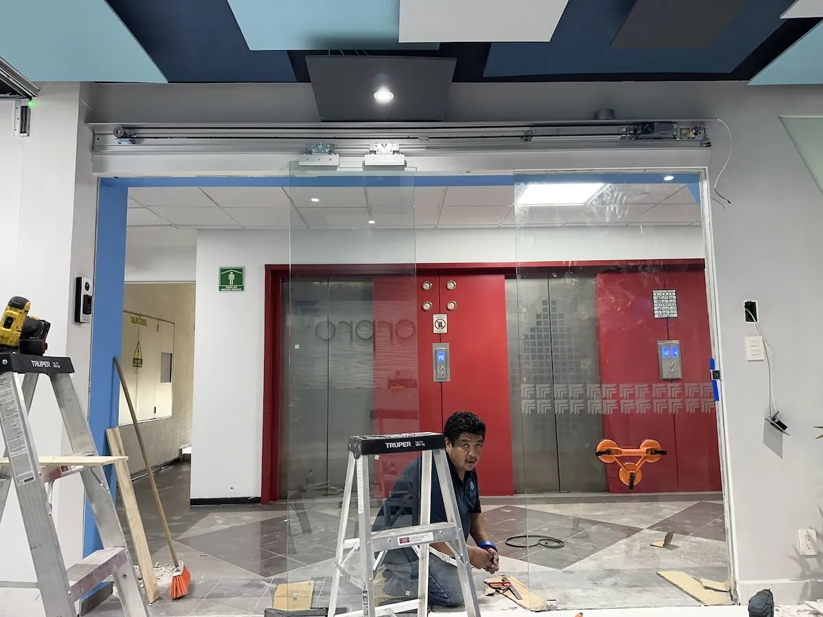 Proyecto Proyecto Vector Pro Puerta Automatica - Smart Film (PDLC) - Foto 9